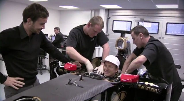 Simon Rennie with Kimi during seat fitting