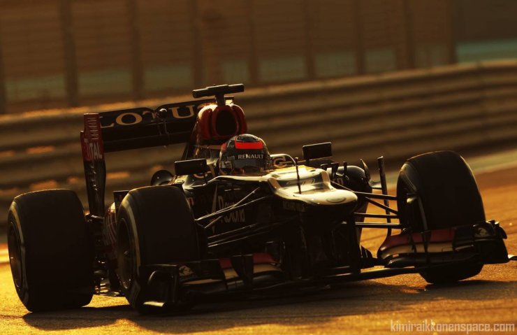 Motor Racing - Formula One World Championship - Abu Dhabi Grand Prix - Qualifying Day - Abu Dhabi, UAE