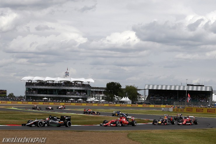 kimi-britishgp-050715-2015-krs15