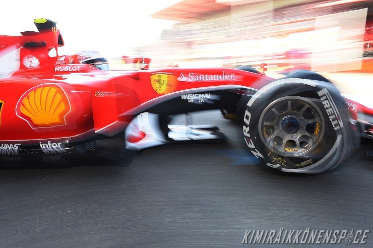 kimi-raikkonen-belgp-220815-krs1